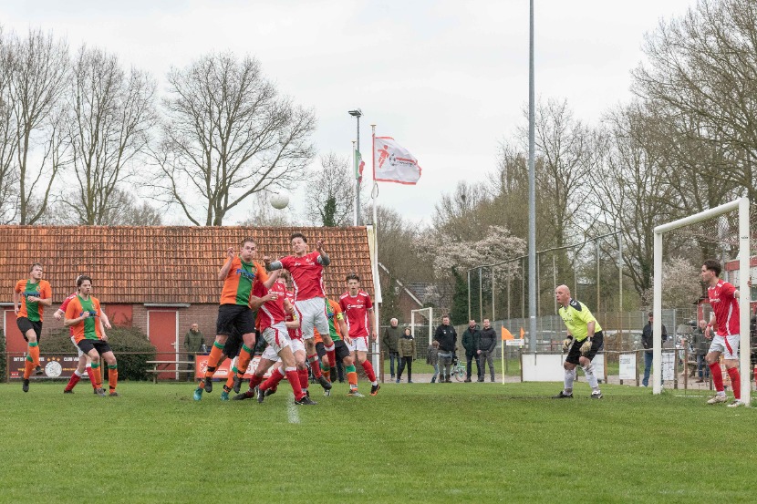 VVAK verliest met 1 - 0 van Nieuw-Balinge